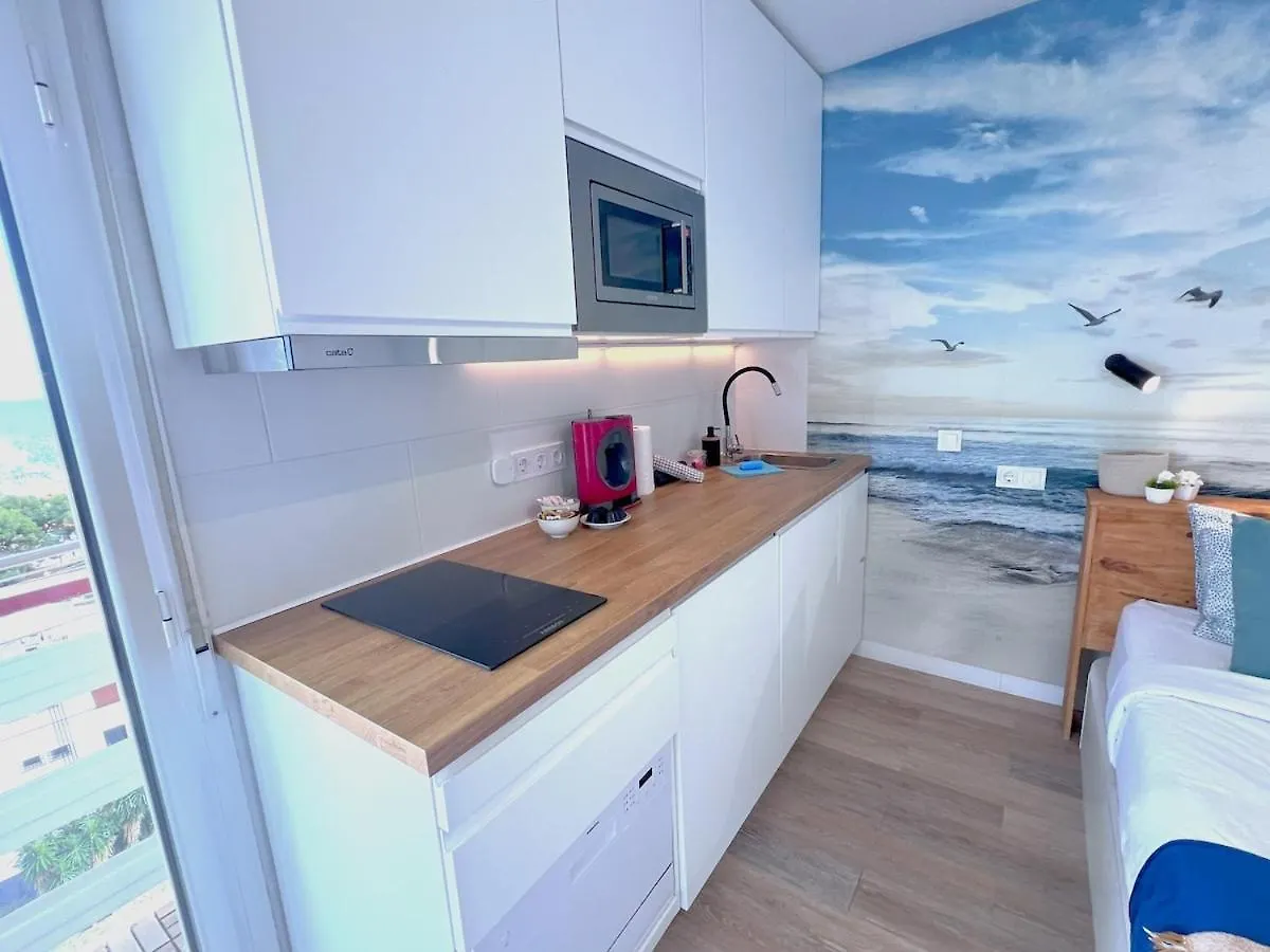 Evans Realty Bz Estudio & Piscina & Centro & Playa Benalmádena 0*,  Ισπανία