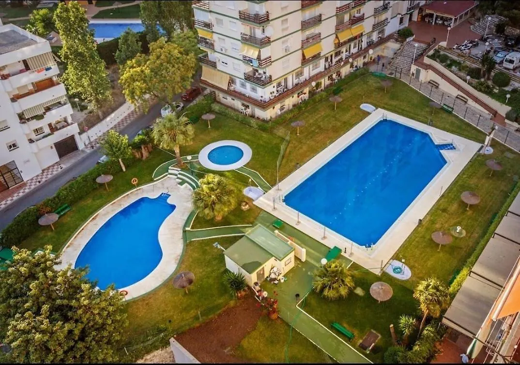 Evans Realty Bz Estudio & Piscina & Centro & Playa Benalmadena 0*,  Spain