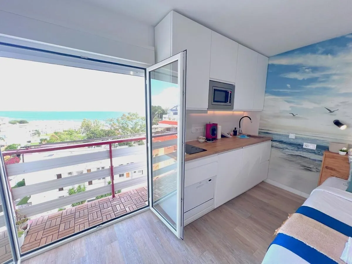 Evans Realty Bz Estudio & Piscina & Centro & Playa Benalmadena 0*,  Spain